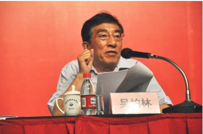 正視危機(jī) 積極應(yīng)對(duì) 調(diào)整升級(jí)