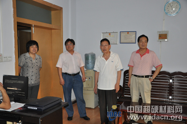 中國機床工具工業協會毛予鋒副秘書長一行蒞臨中國超硬材料網指導工作