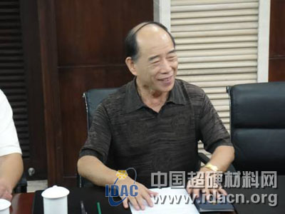 超硬材料行業(yè)重點(diǎn)發(fā)展產(chǎn)品專題研討會(huì)在鄭州召開(kāi)