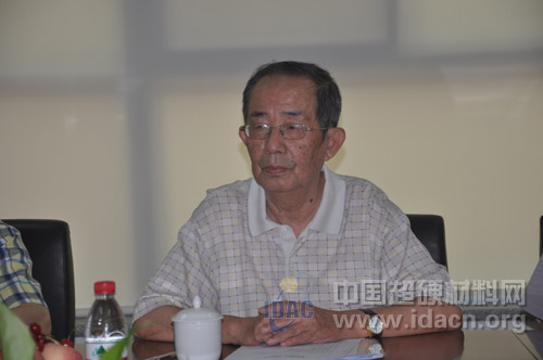 超硬材料工業(yè)發(fā)展史行業(yè)專家座談會鄭州舉行