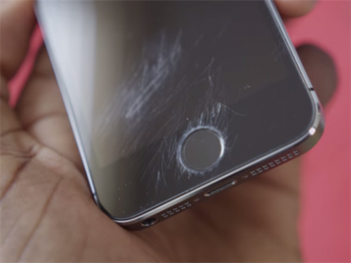 3M高強(qiáng)度砂紙對抗iPhone6藍(lán)寶石玻璃