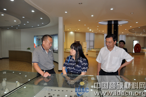 中國超硬材料協會秘書長趙博一行至柘城縣調研