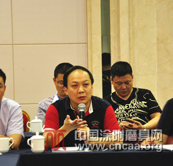 品牌企業聯手，做行業的配套商或供應商