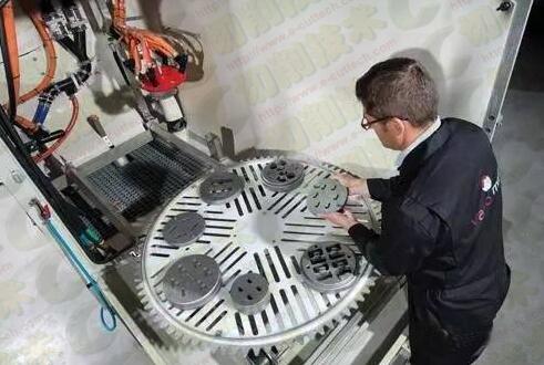 利用濕式噴砂提高刀具切削性能