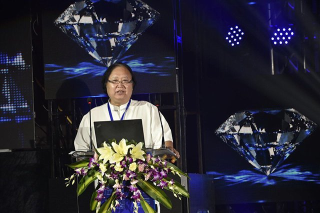 趙清國(guó)：合成鉆石將與天然鉆石和諧共存
