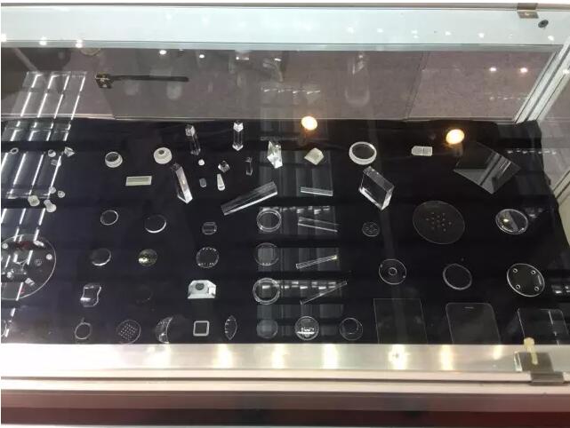 爭奪手機屏幕 藍寶石的未來之戰