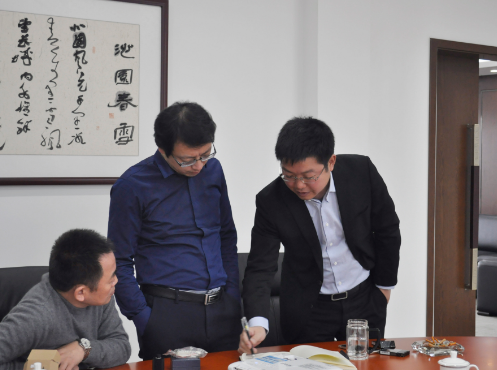 中科院王斌博士一行到華晶公司交流指導