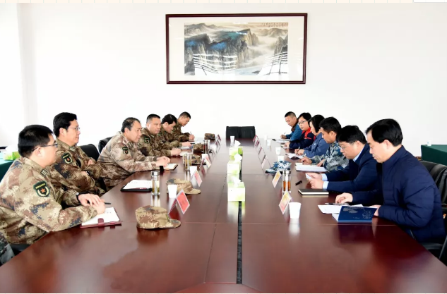 河南省軍區副司令員習曉軍蒞臨黃河旋風調研企業民兵建設試點工作