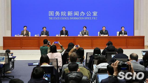 發改委：企業復工要為職工配發口罩