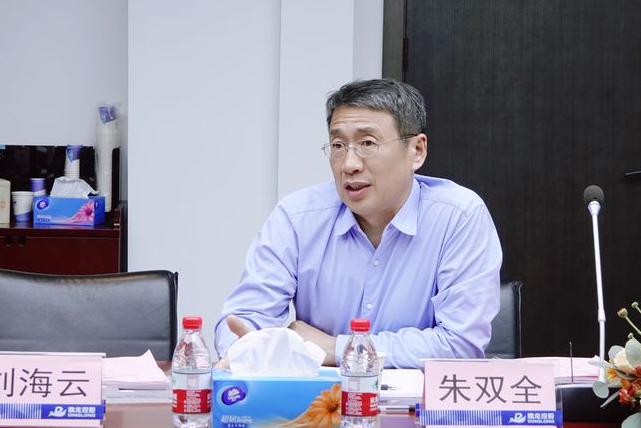 CMP拋光墊實現國產替代 鼎龍股份靠加大研發贏得市場