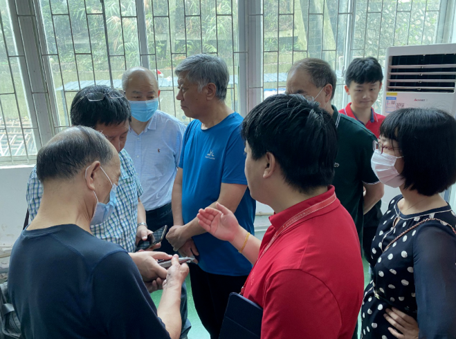 中國機(jī)床工具工業(yè)協(xié)會超硬材料分會 組織專家前往牧激科技進(jìn)行參觀交流