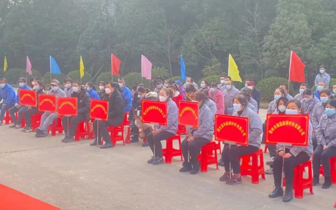 祝賀鄂州市臨空區金剛石工具行業職業技能競賽圓滿