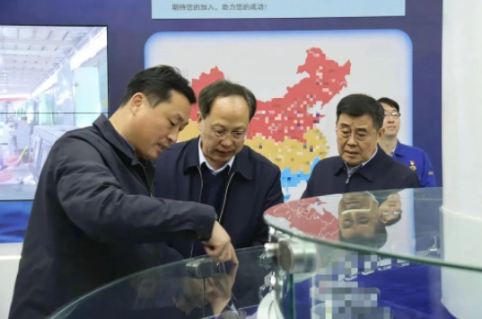 全國政協委員、河南省政協辦公廳一級巡視員張廣東一行到中南鉆石調研