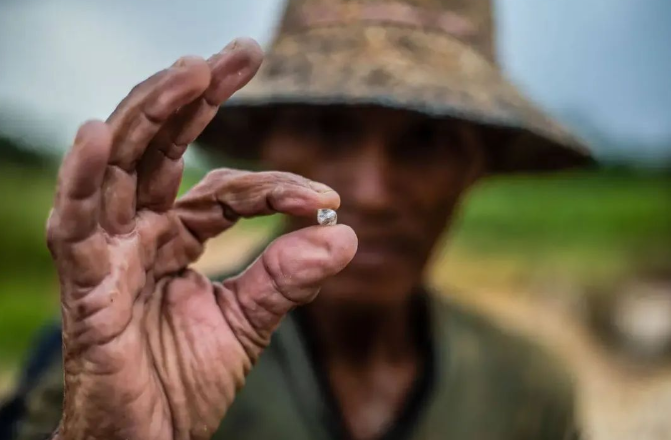 培育鉆石不只是傳統(tǒng)鉆石的替代品